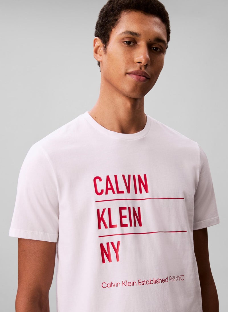 Calvin Klein Jeans 30S Graphic Crew Neck T-Shirt - Image 4